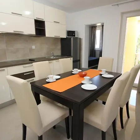 Gorica By Interhome Baška